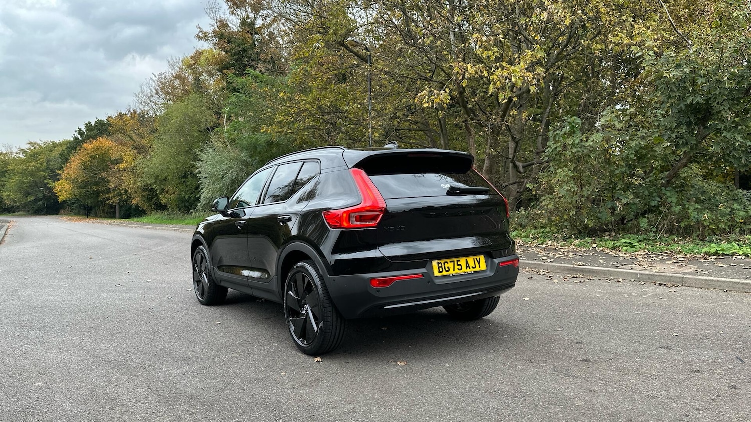 Used Volvo XC40 2025 for sale - 76337419: Photo 4