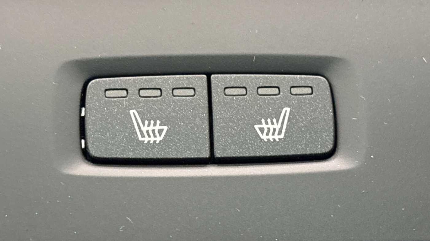 Used Volvo XC60 2025 for sale - 76584153: Photo 17