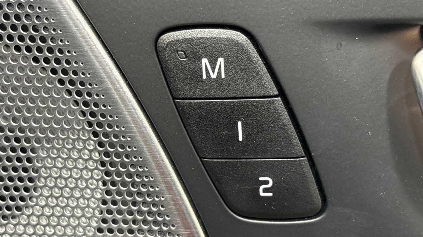 Used Volvo XC60 2025 for sale - 76584153: Photo 26