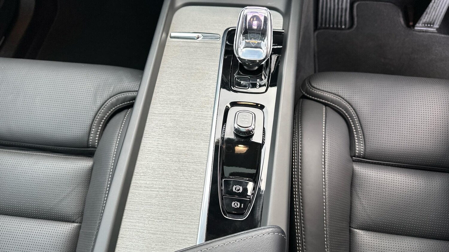 Used Volvo XC60 2025 for sale - 76584153: Photo 45