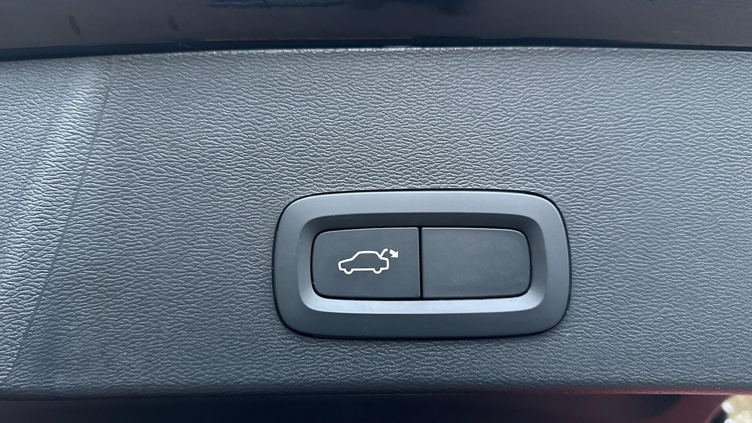 Used Volvo XC40 2021 for sale - 76657575: Photo 16