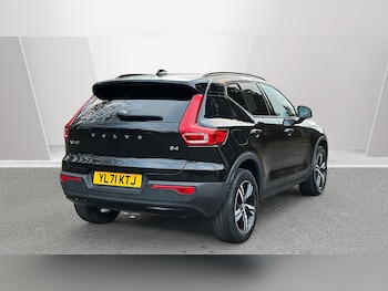 Used Volvo XC40 2021 for sale - 76657575: Photo