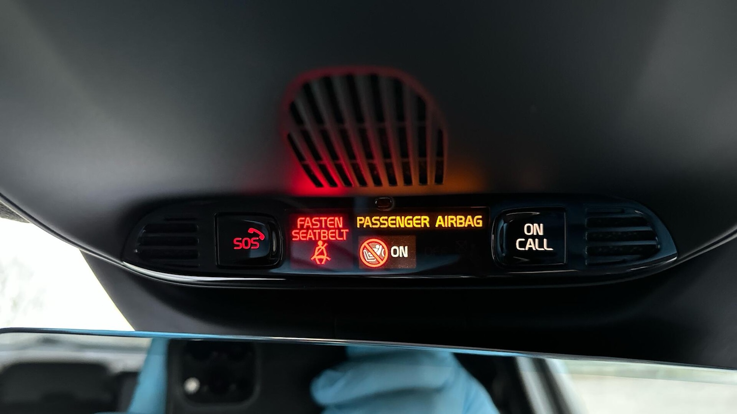 Used Volvo XC40 2021 for sale - 76657575: Photo 41