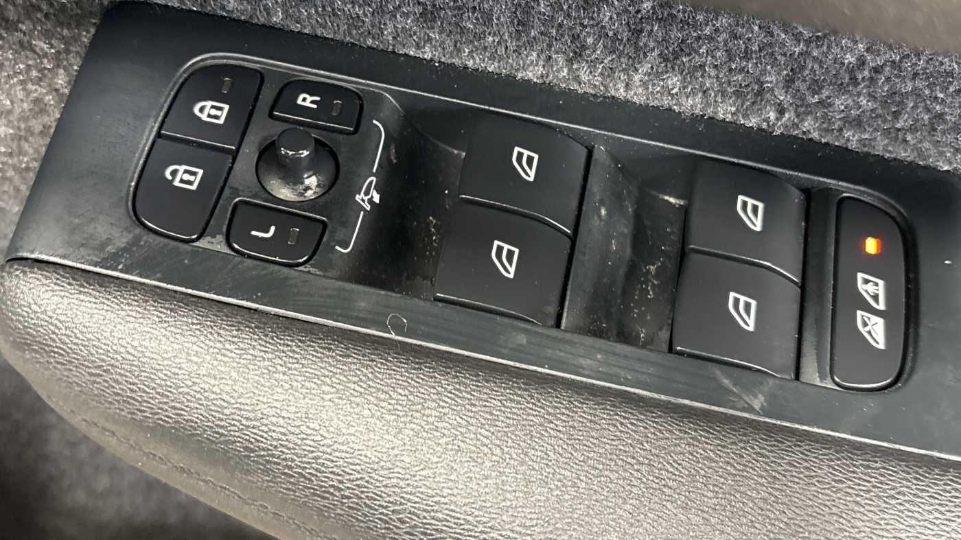 Used Volvo XC40 2022 for sale - 77345131: Photo 24