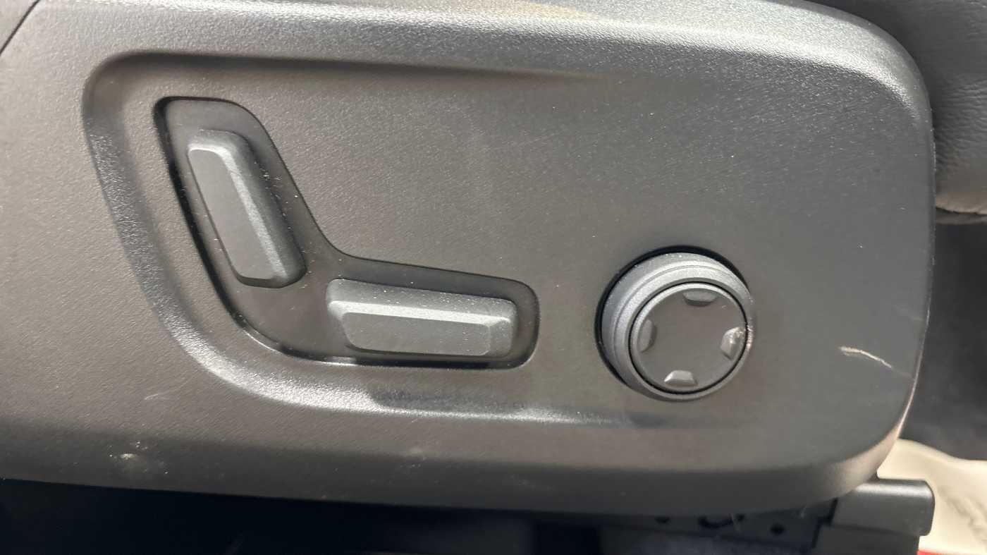 Used Volvo XC40 2022 for sale - 77345131: Photo 27