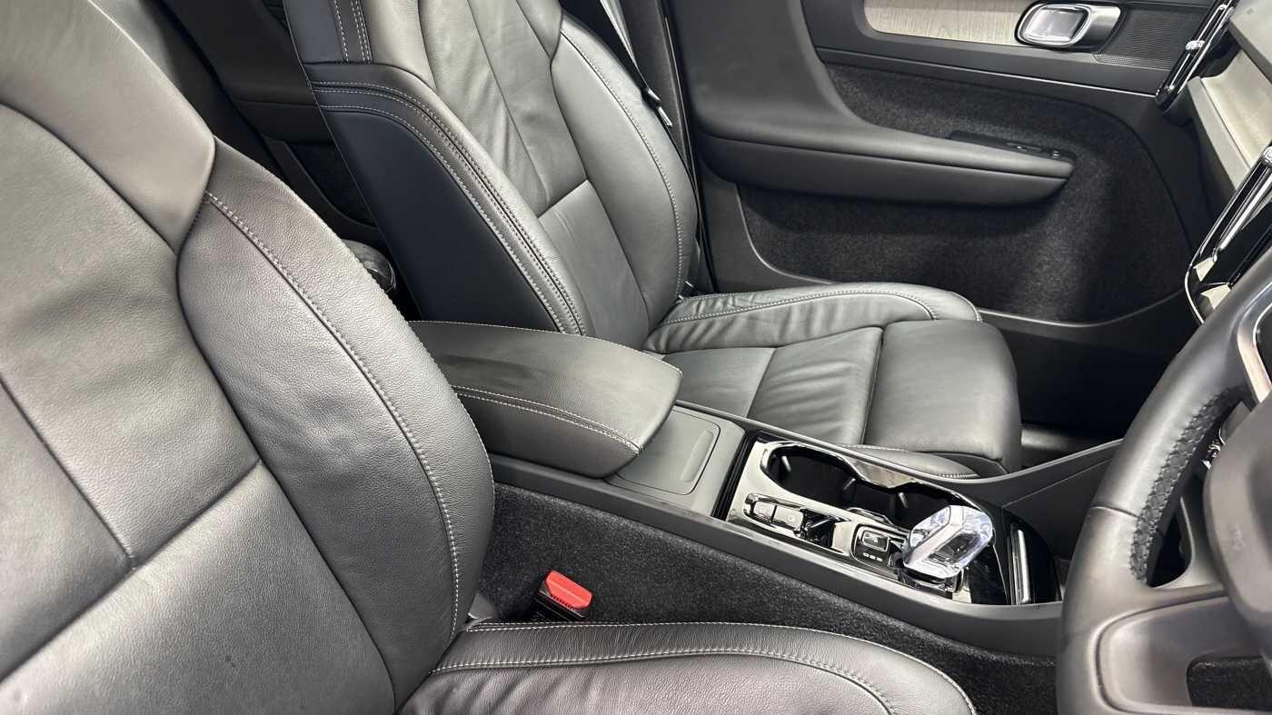 Used Volvo XC40 2022 for sale - 77345131: Photo 28