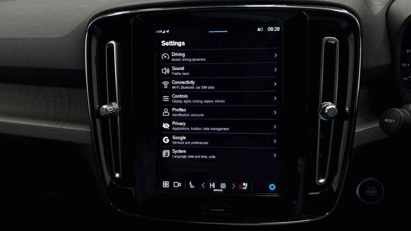 Used Volvo XC40 2022 for sale - 77345131: Photo 34