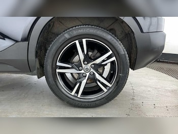 Used Volvo XC40 2022 for sale - 78999860: Photo