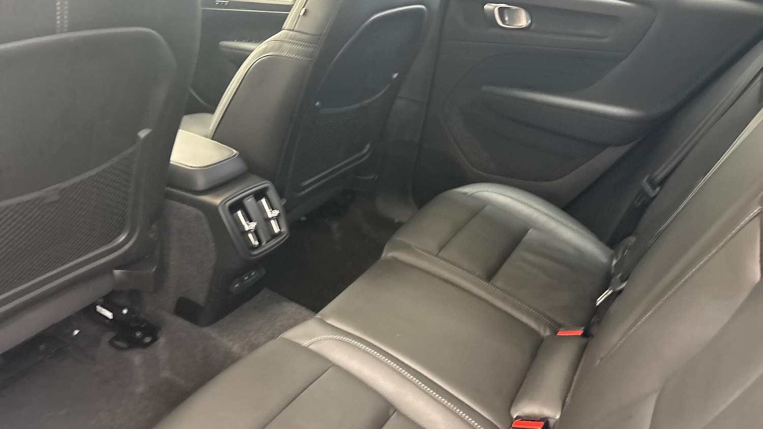 Used Volvo XC40 2025 for sale - 77723648: Photo 7