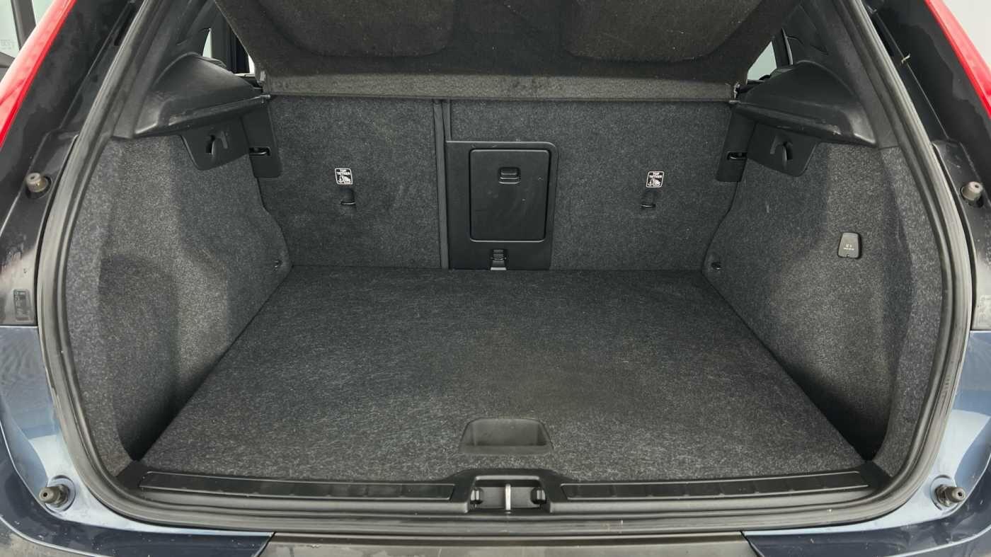 Used Volvo XC40 2021 for sale - 77538618: Photo 5