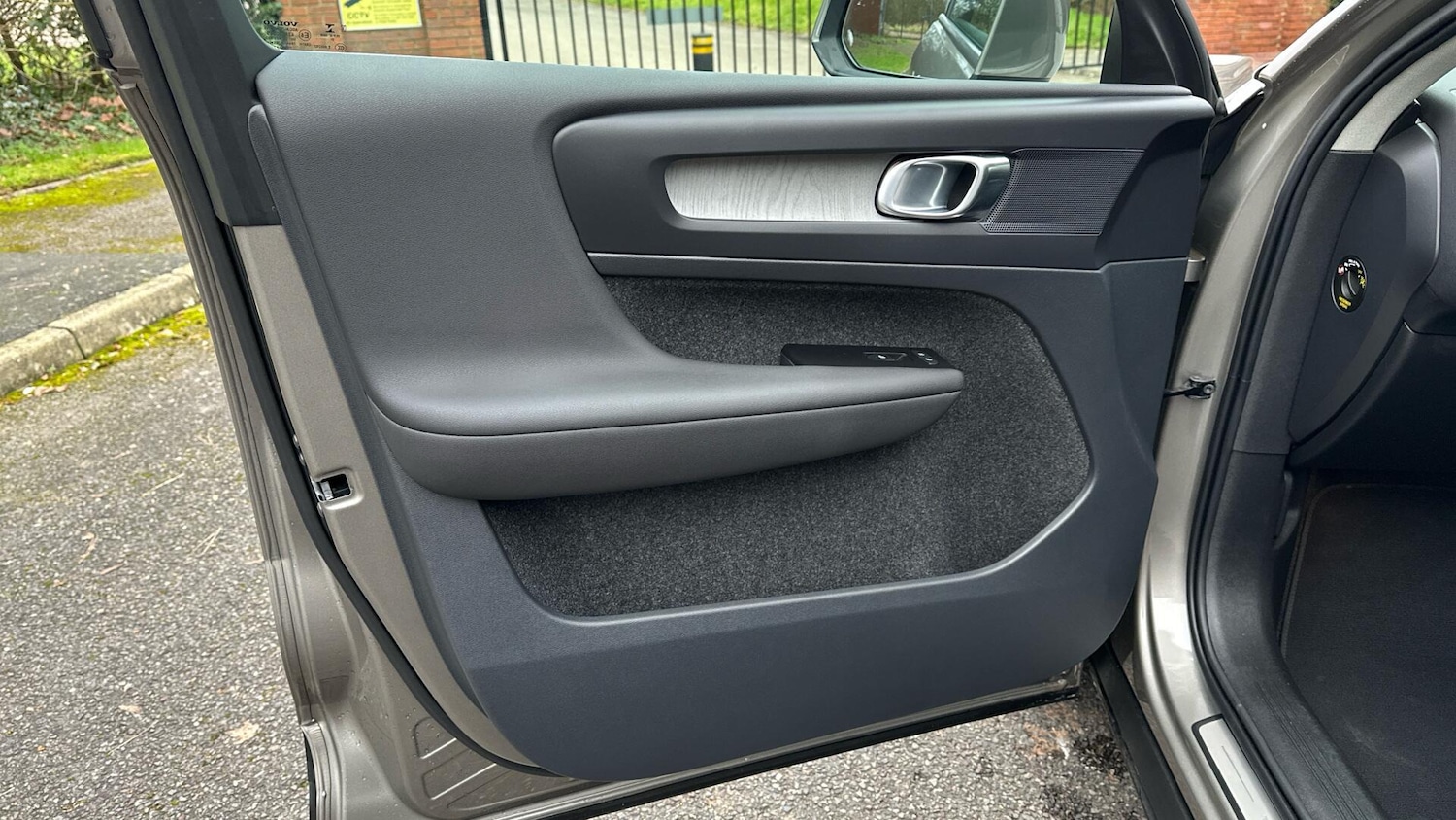 Used Volvo XC40 2021 for sale - 76659330: Photo 27