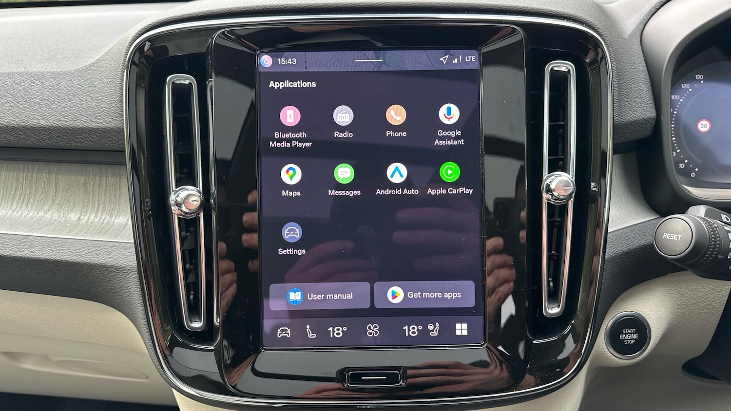 Used Volvo XC40 2025 for sale - 76336265: Photo 39