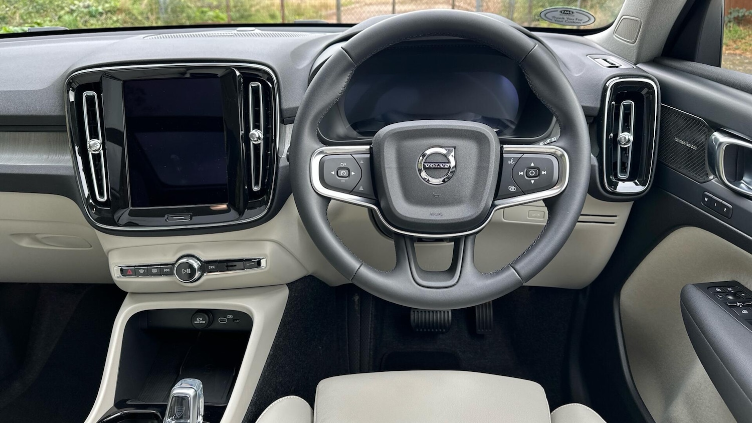 Used Volvo XC40 2025 for sale - 76336265: Photo 47