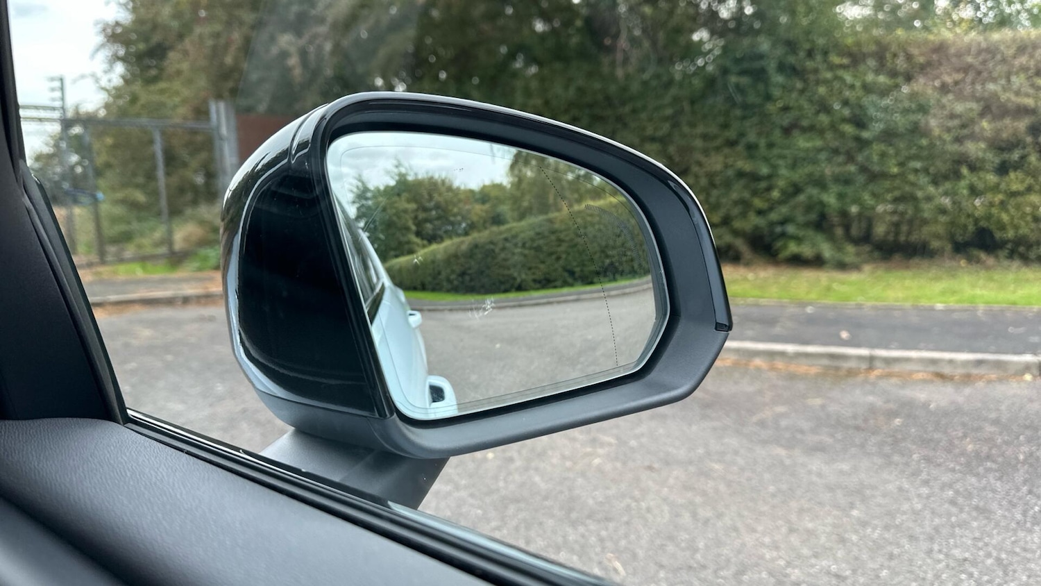 Used Volvo XC40 2025 for sale - 76336265: Photo 50