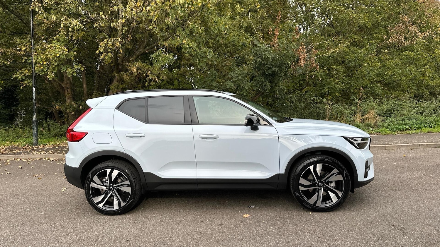Used Volvo XC40 2025 for sale - 76336265: Photo 9