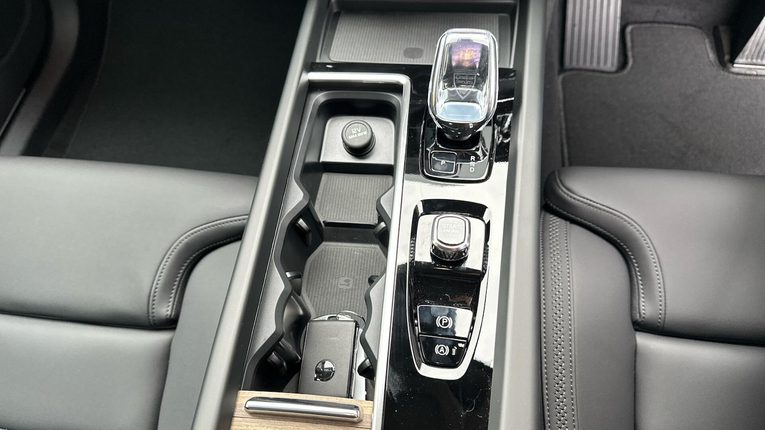 Used Volvo XC60 2025 for sale - 76337308: Photo 17