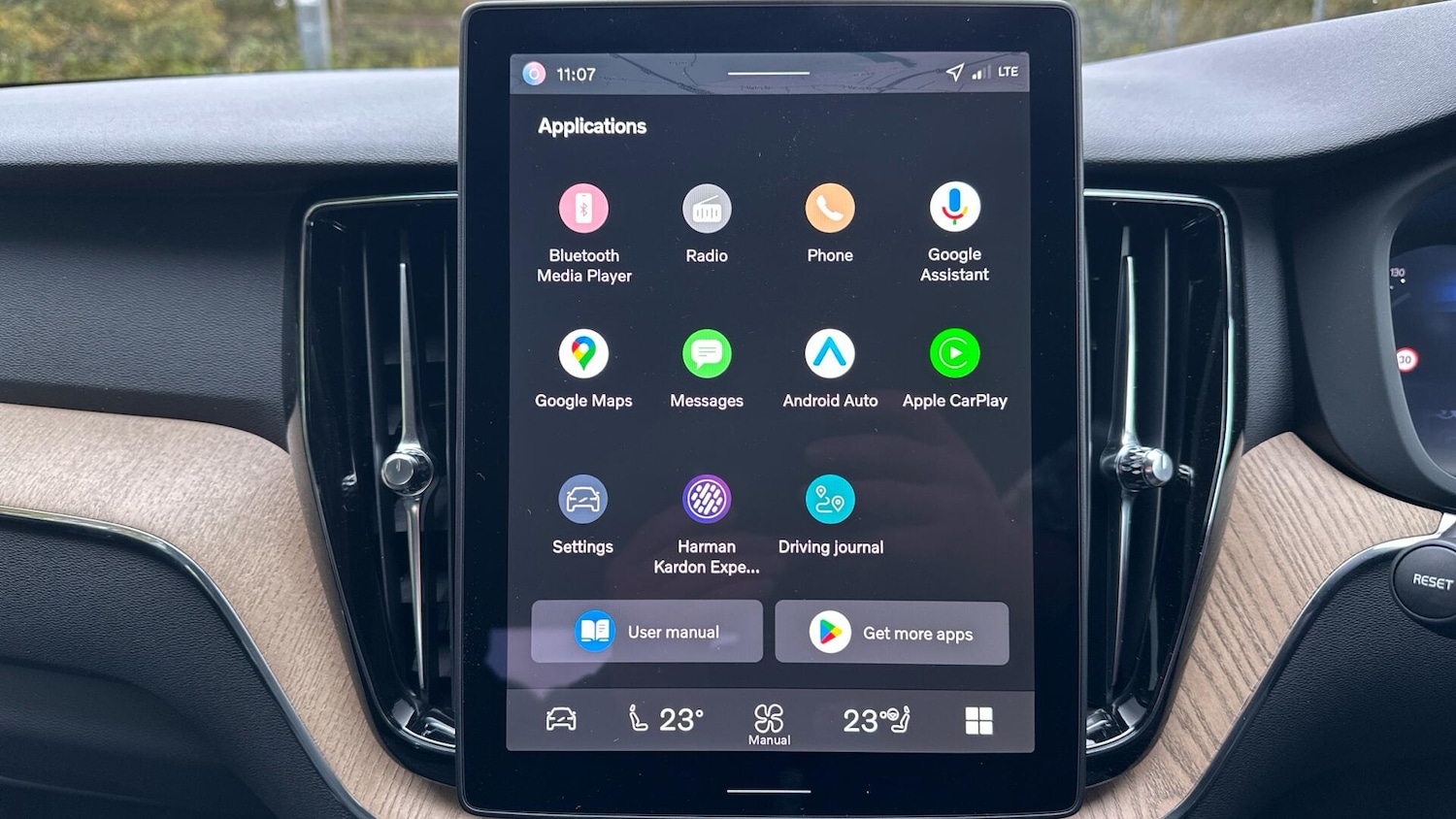 Used Volvo XC60 2025 for sale - 76337308: Photo 35