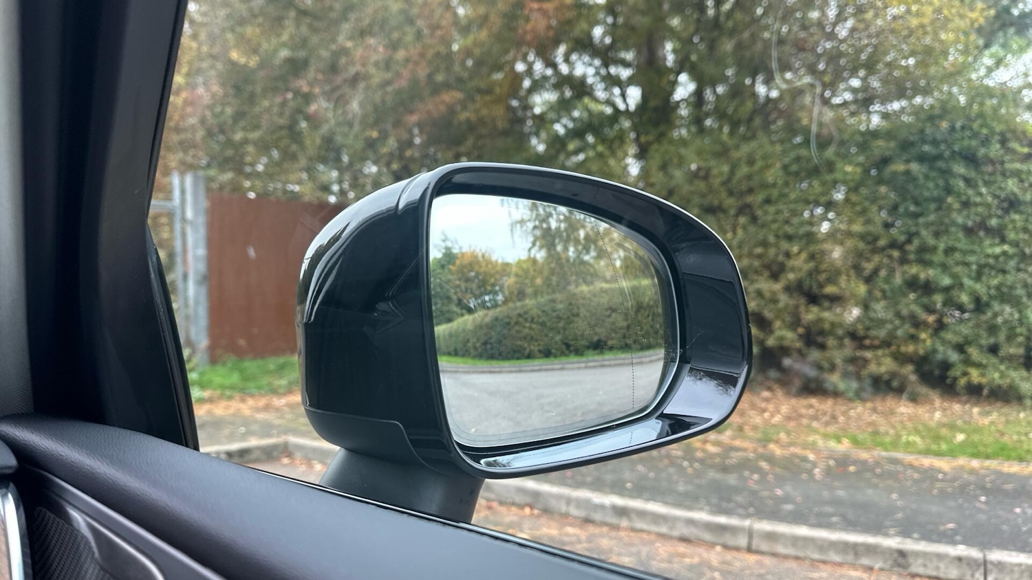 Used Volvo XC60 2025 for sale - 76337308: Photo 46