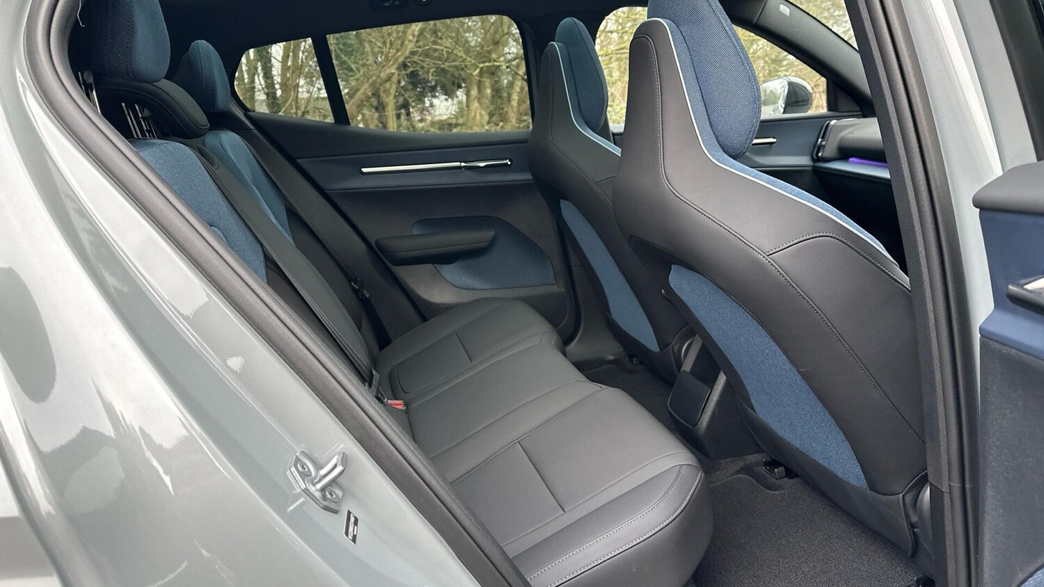 Used Volvo EX30 2025 for sale - 77672956: Photo 6