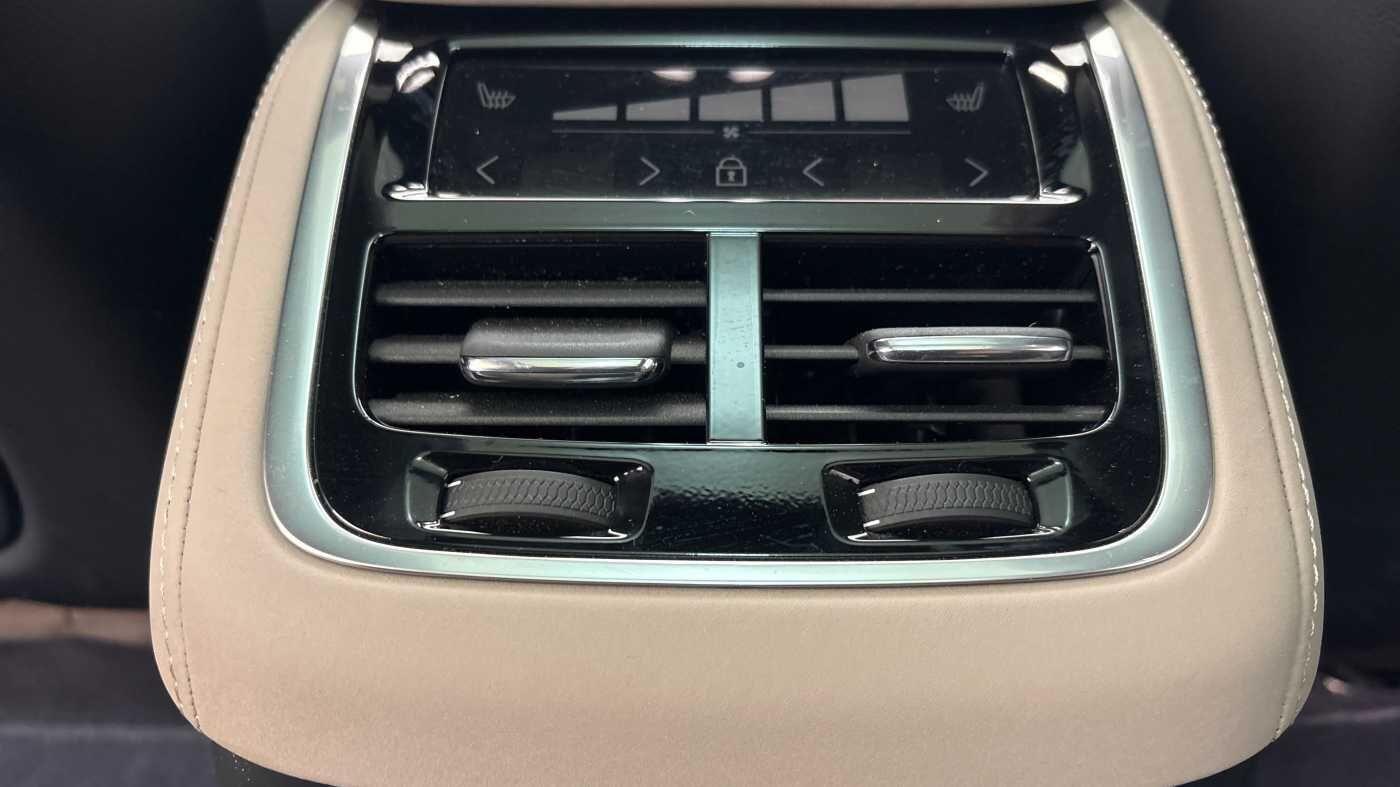 Used Volvo XC90 2025 for sale - 76918596: Photo 17