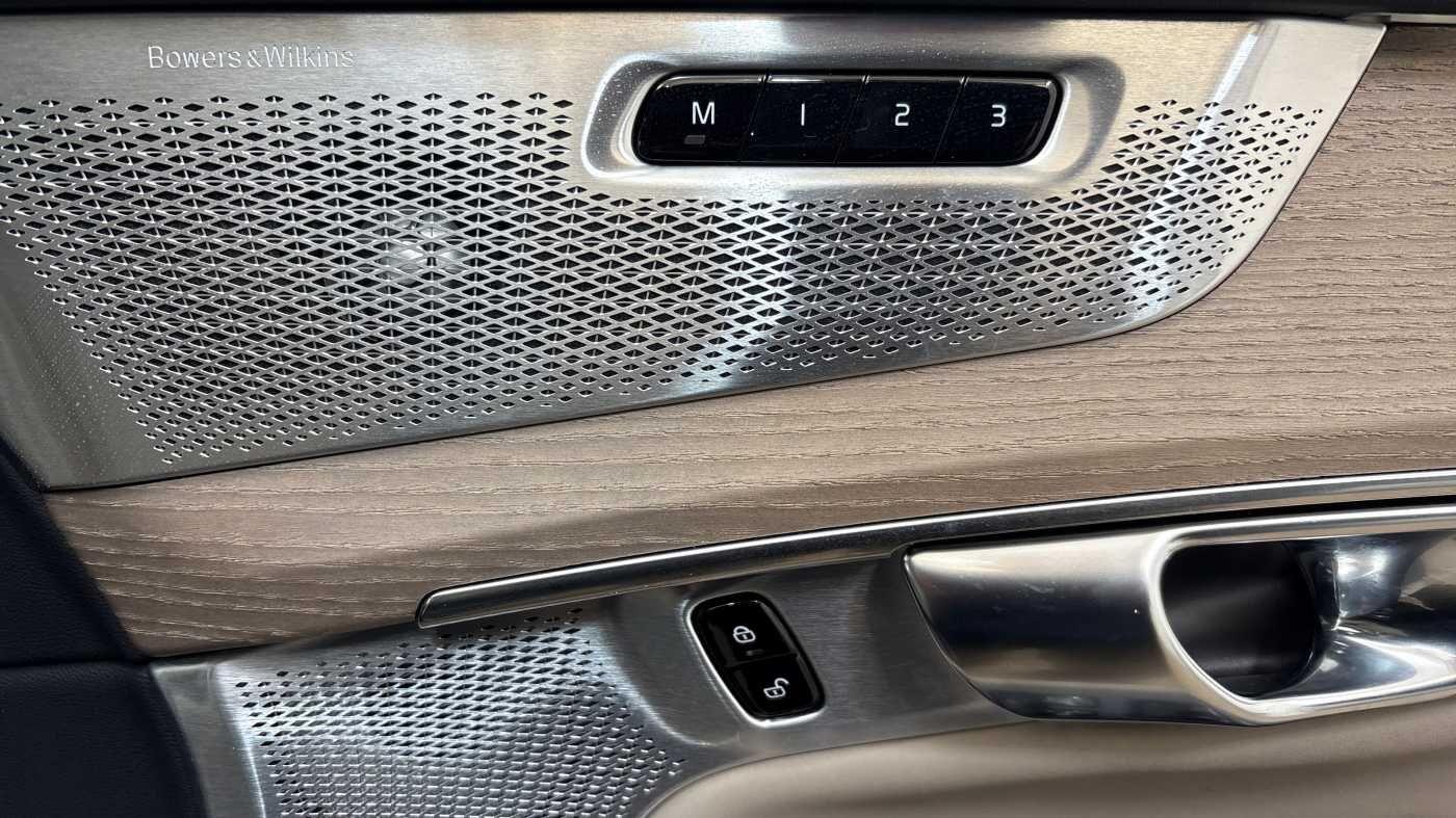 Used Volvo XC90 2025 for sale - 76918596: Photo 27