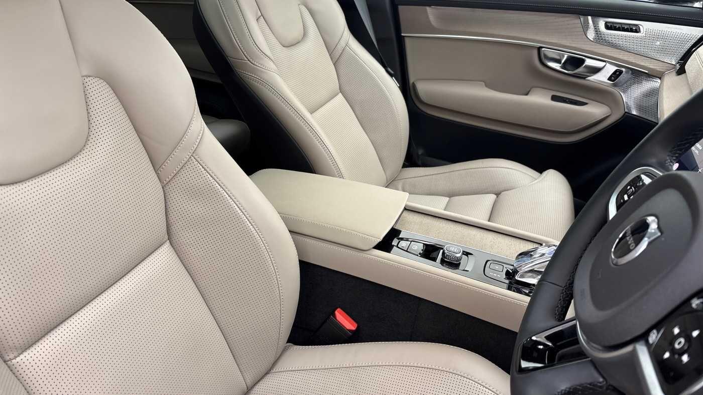 Used Volvo XC90 2025 for sale - 76918596: Photo 29