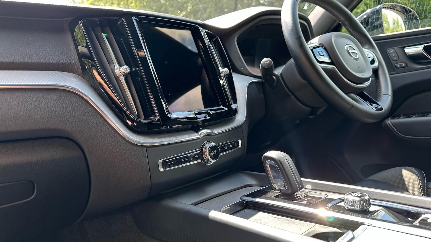 Used Volvo XC60 2021 for sale - 76336617: Photo 17