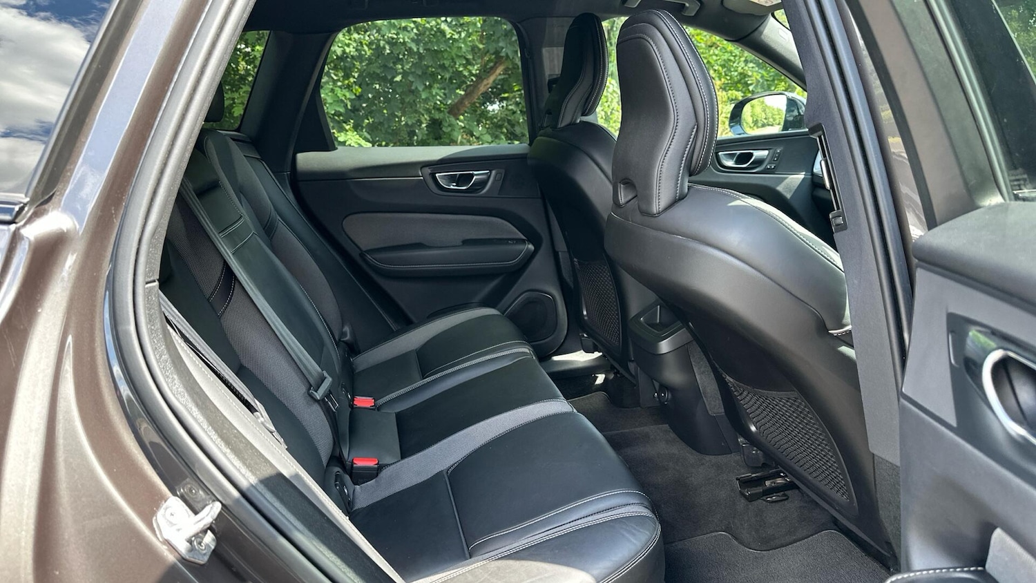 Used Volvo XC60 2021 for sale - 76336617: Photo 19