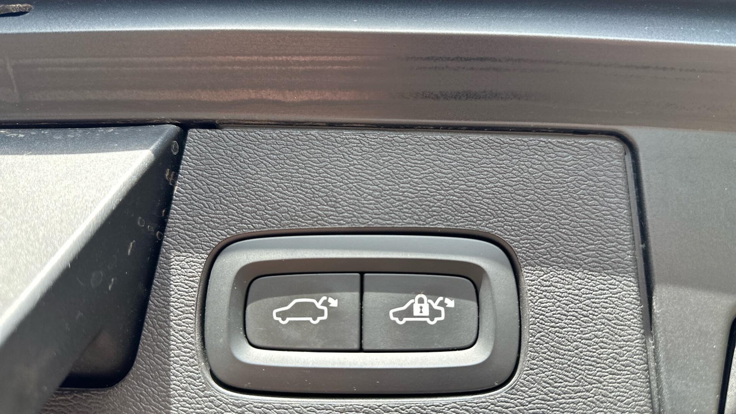 Used Volvo XC60 2021 for sale - 76336617: Photo 27