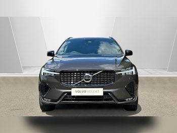 Used Volvo XC60 2021 for sale - 76336617: Photo