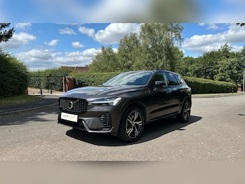 Used Volvo XC60 2021 for sale - 76336617: Photo