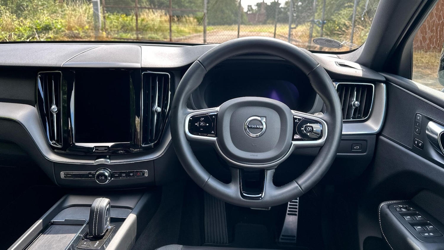 Used Volvo XC60 2021 for sale - 76336617: Photo 43