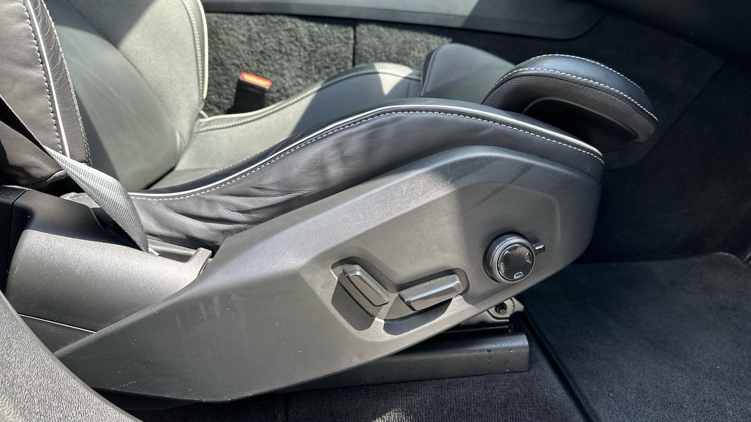 Used Volvo XC60 2021 for sale - 76336617: Photo 49