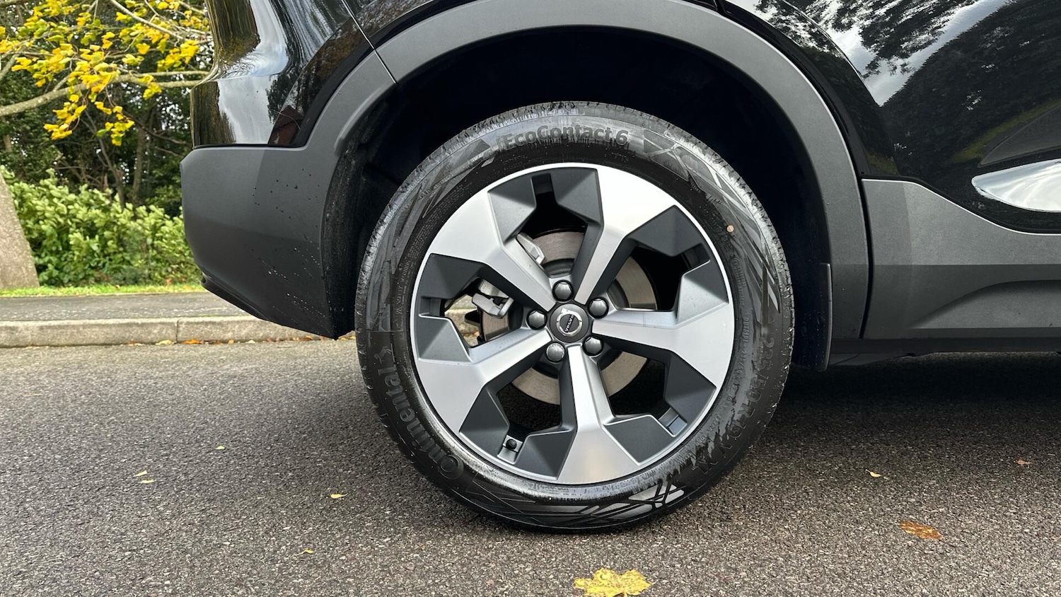 Used Volvo XC40 for sale - 76538501: Photo 42