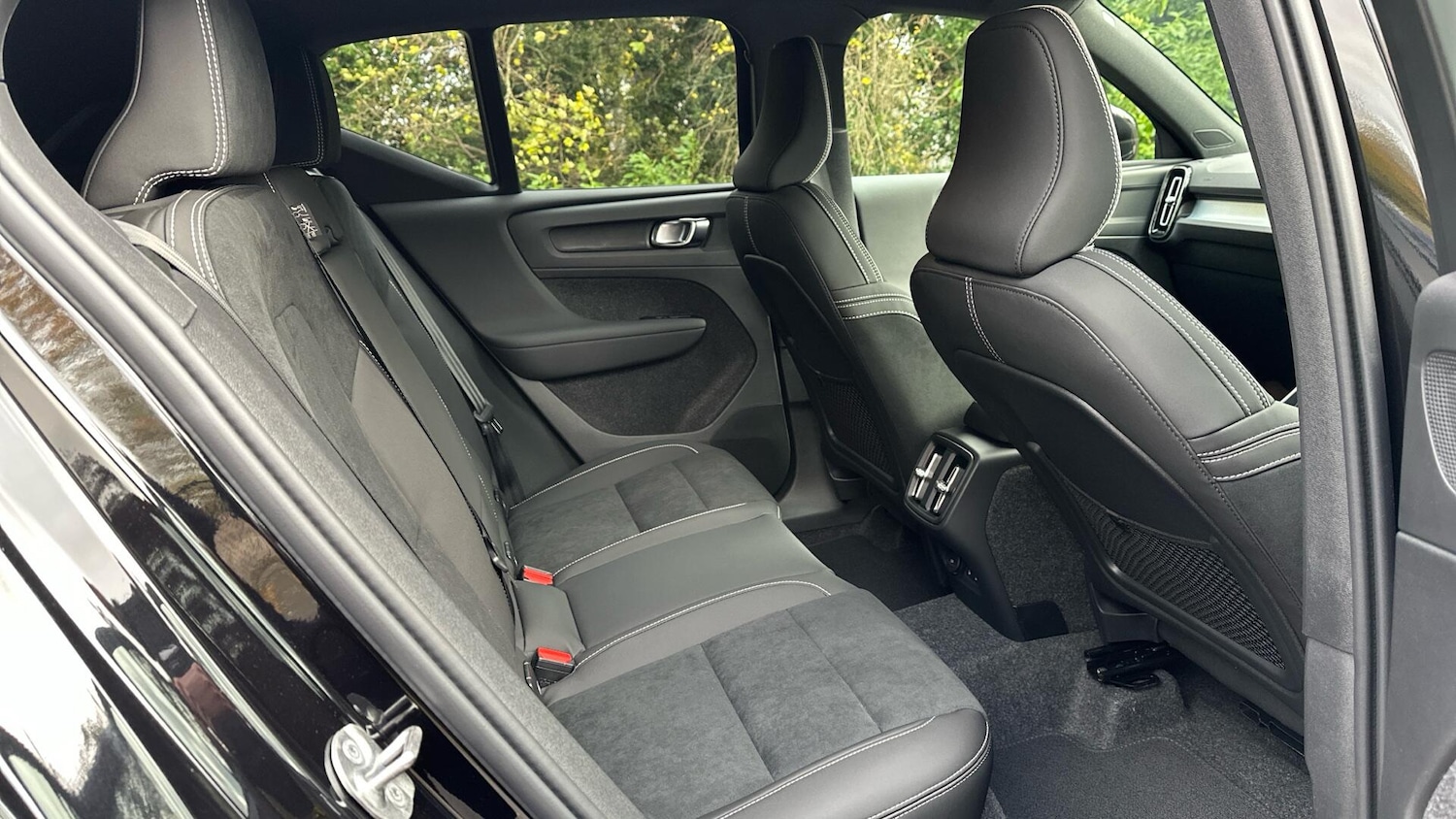 Used Volvo XC40 for sale - 76538501: Photo 6