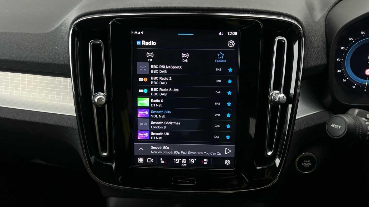 Used Volvo XC40 2022 for sale - 77040234: Photo 10