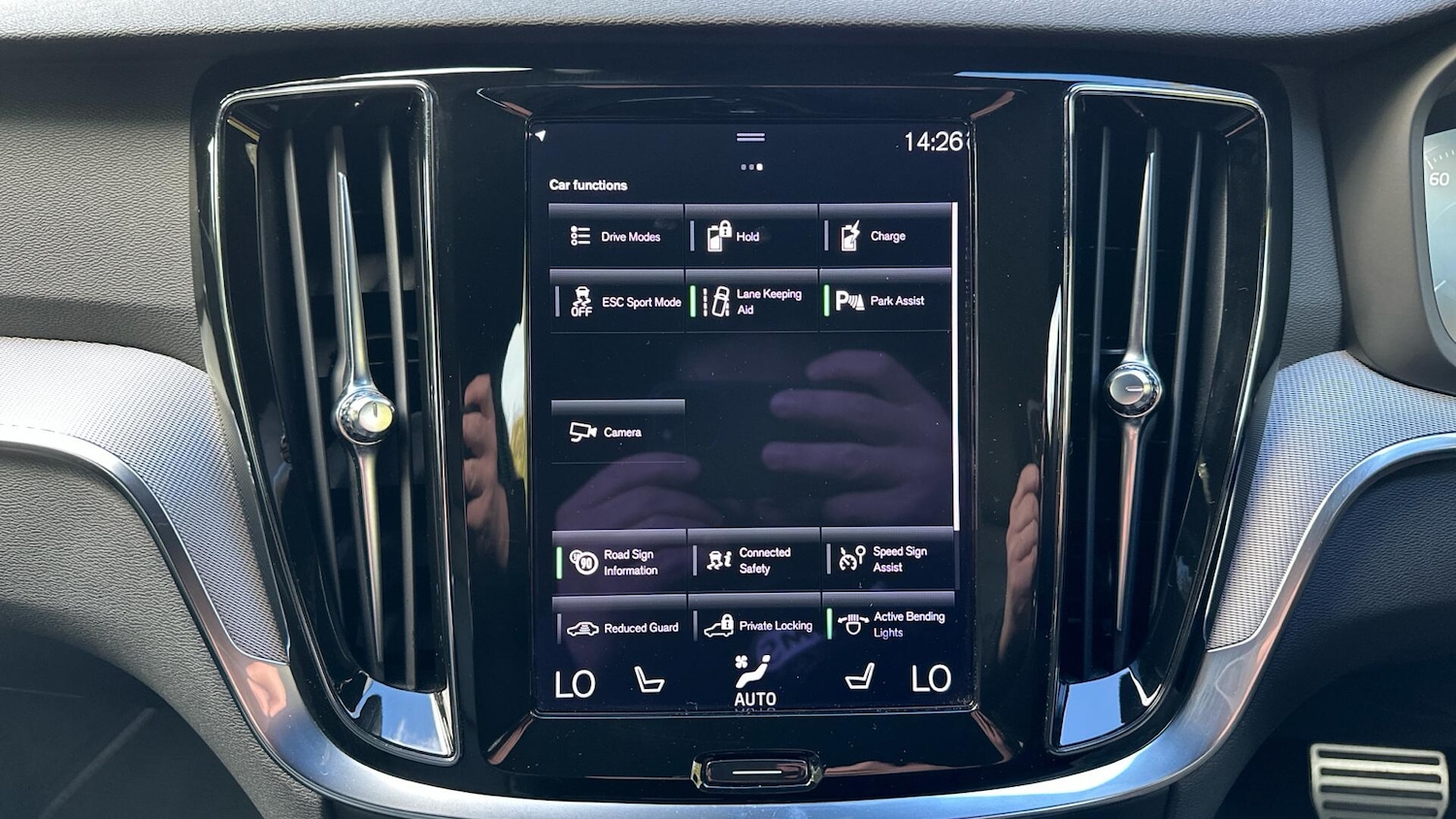 Used Volvo V60 2021 for sale - 76337364: Photo 12