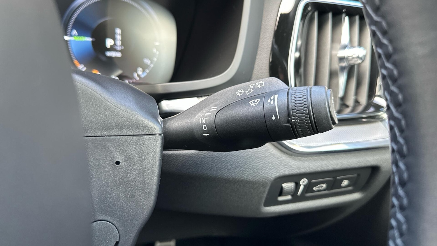 Used Volvo V60 2021 for sale - 76337364: Photo 23