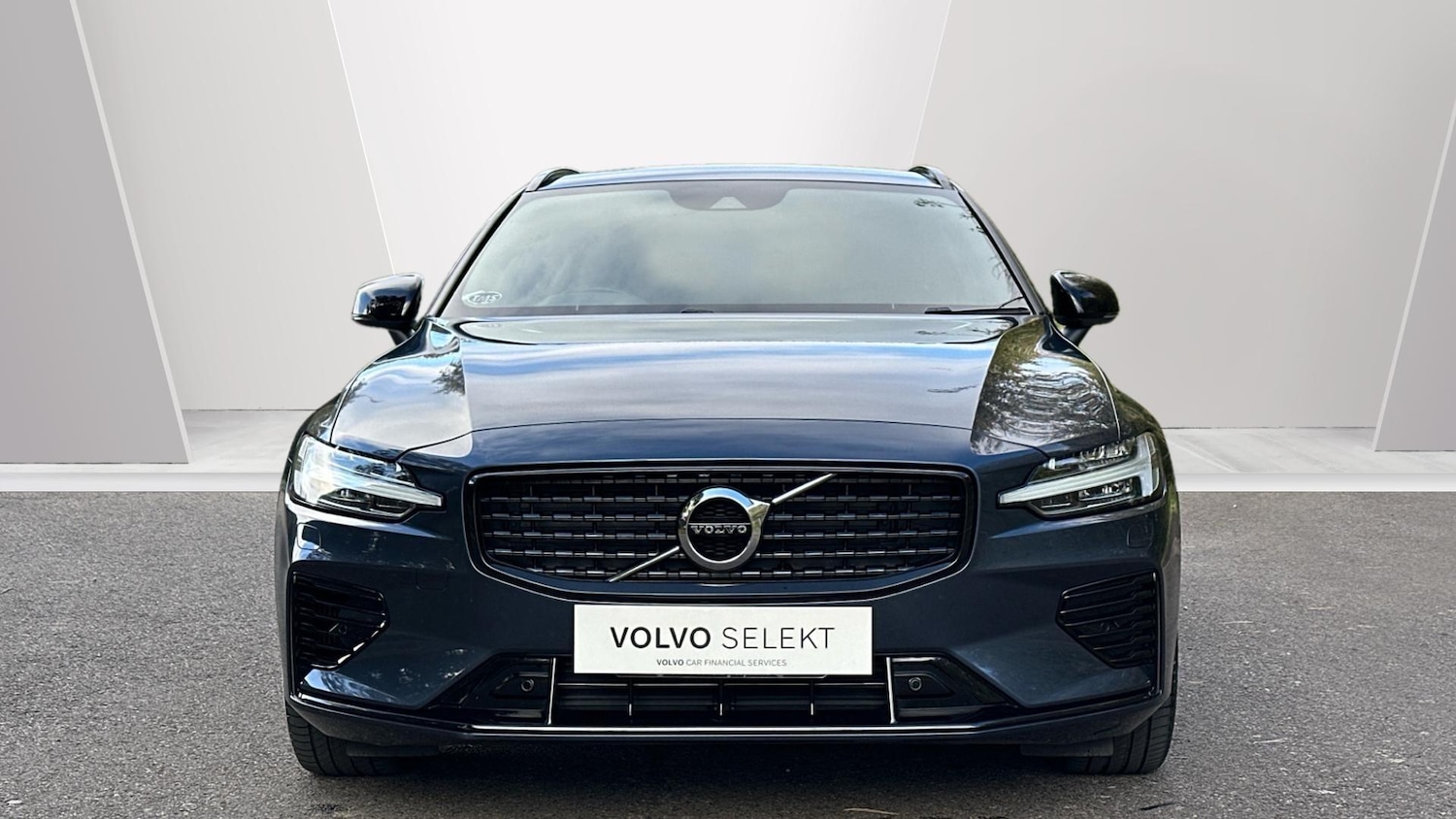 Used Volvo V60 2021 for sale - 76337364: Photo 8