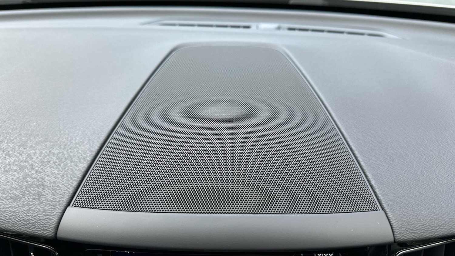 Used Volvo XC60 2022 for sale - 76584865: Photo 25