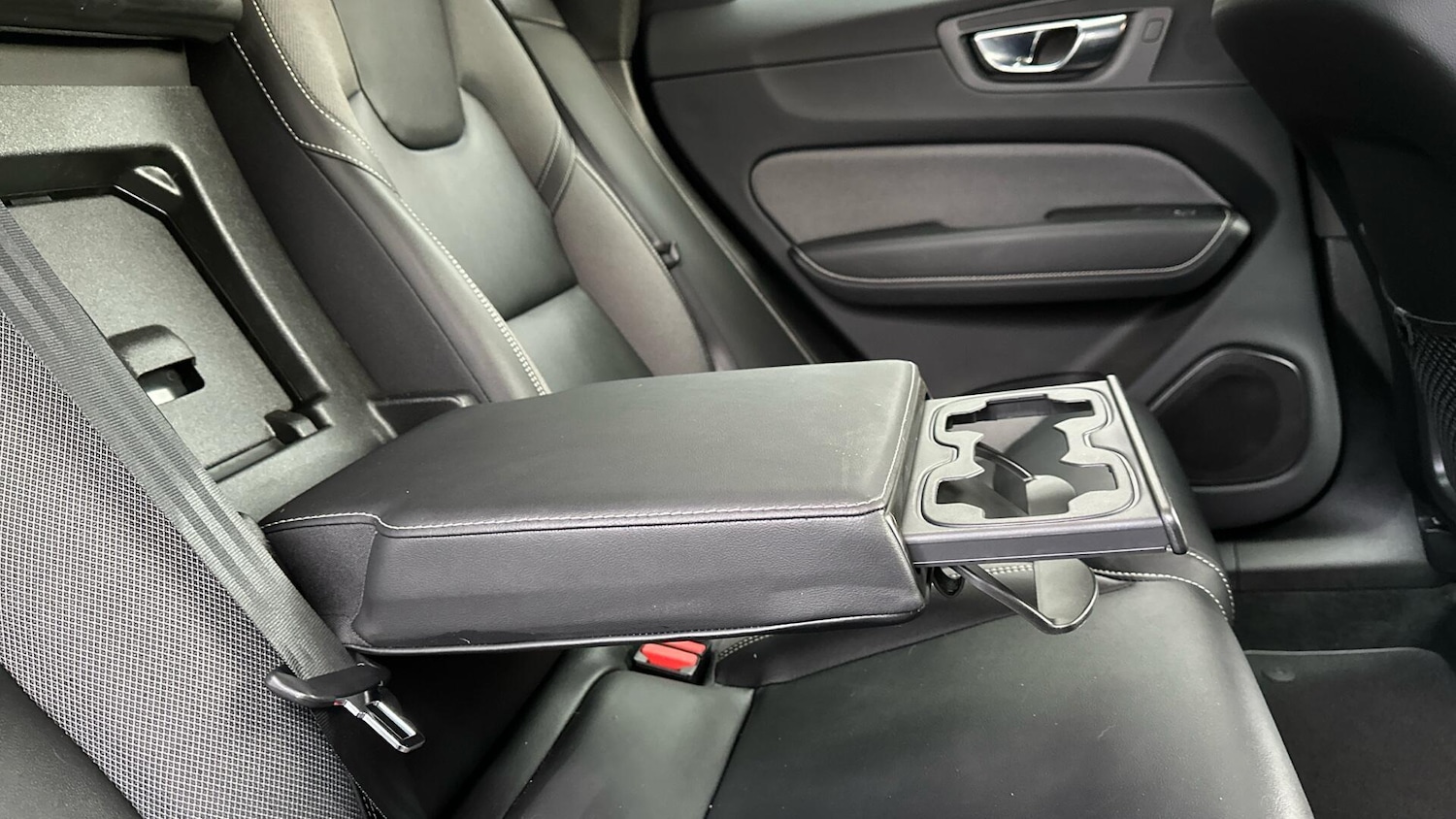 Used Volvo XC60 2022 for sale - 76584865: Photo 33