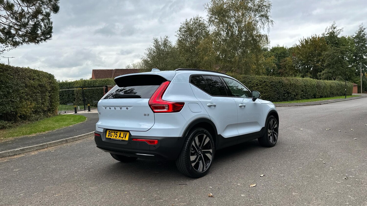 Used Volvo XC40 2025 for sale - 77673022: Photo 11