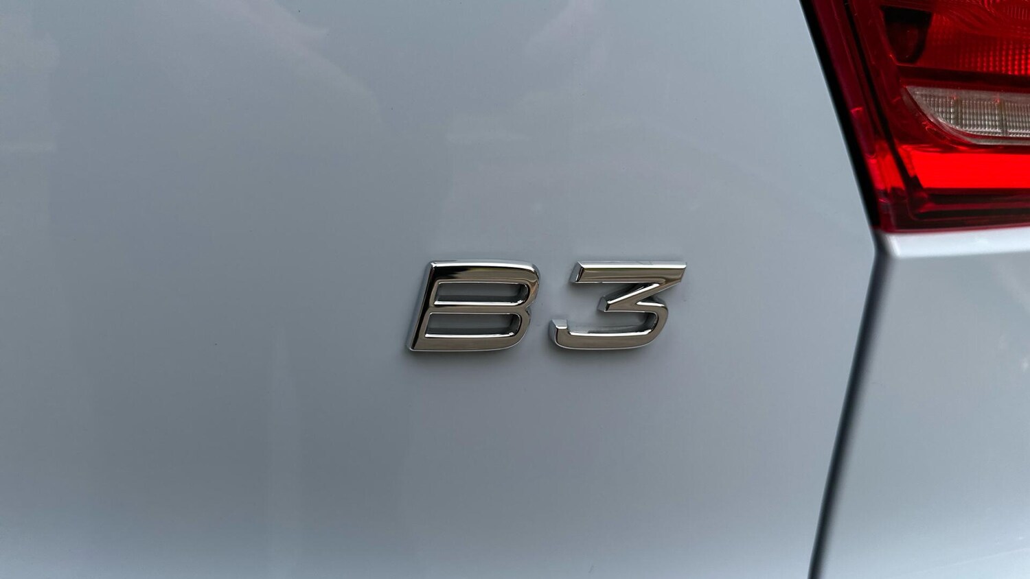 Used Volvo XC40 2025 for sale - 77673022: Photo 44