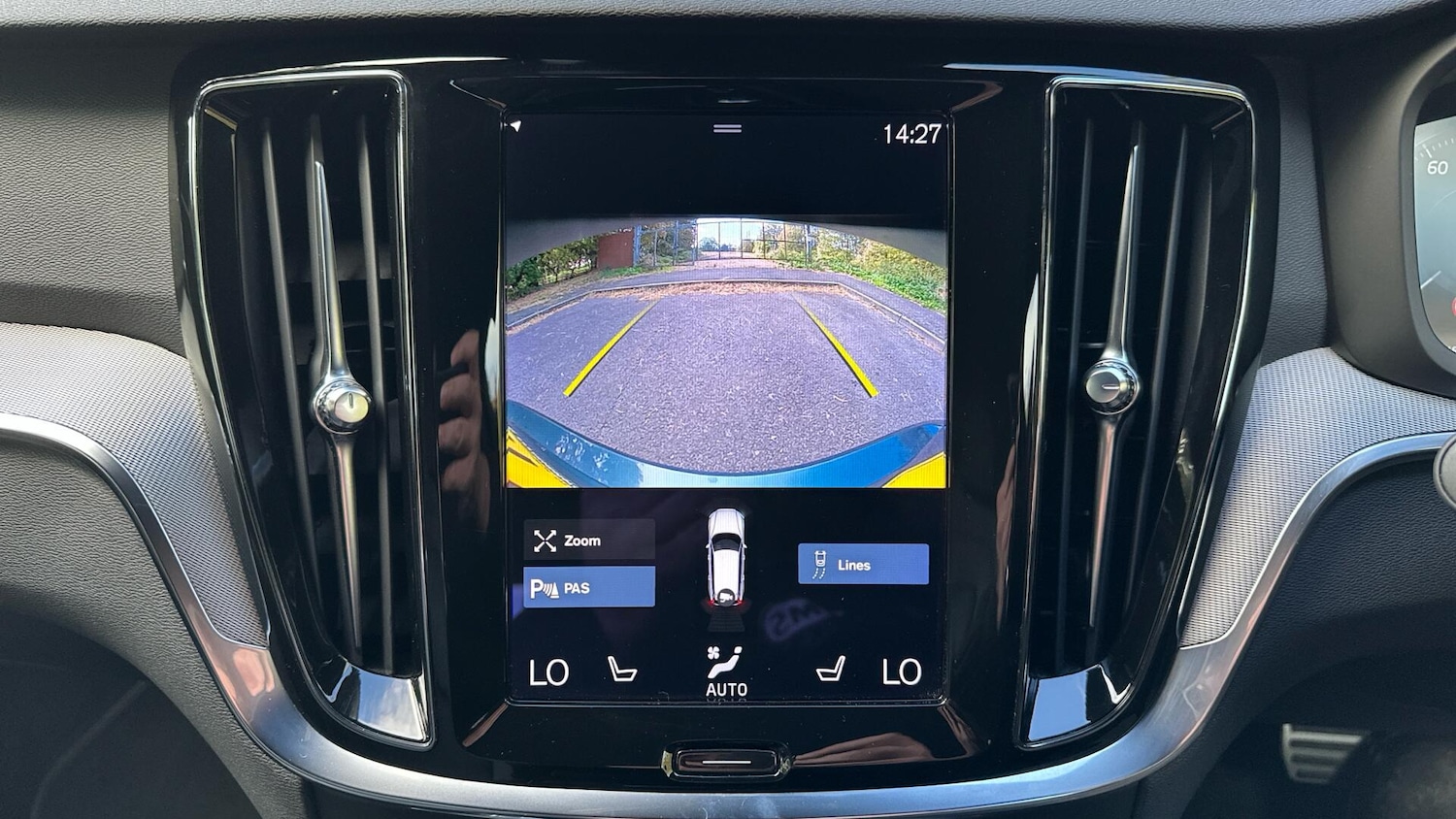 Used Volvo V60 2021 for sale - 76584361: Photo 19