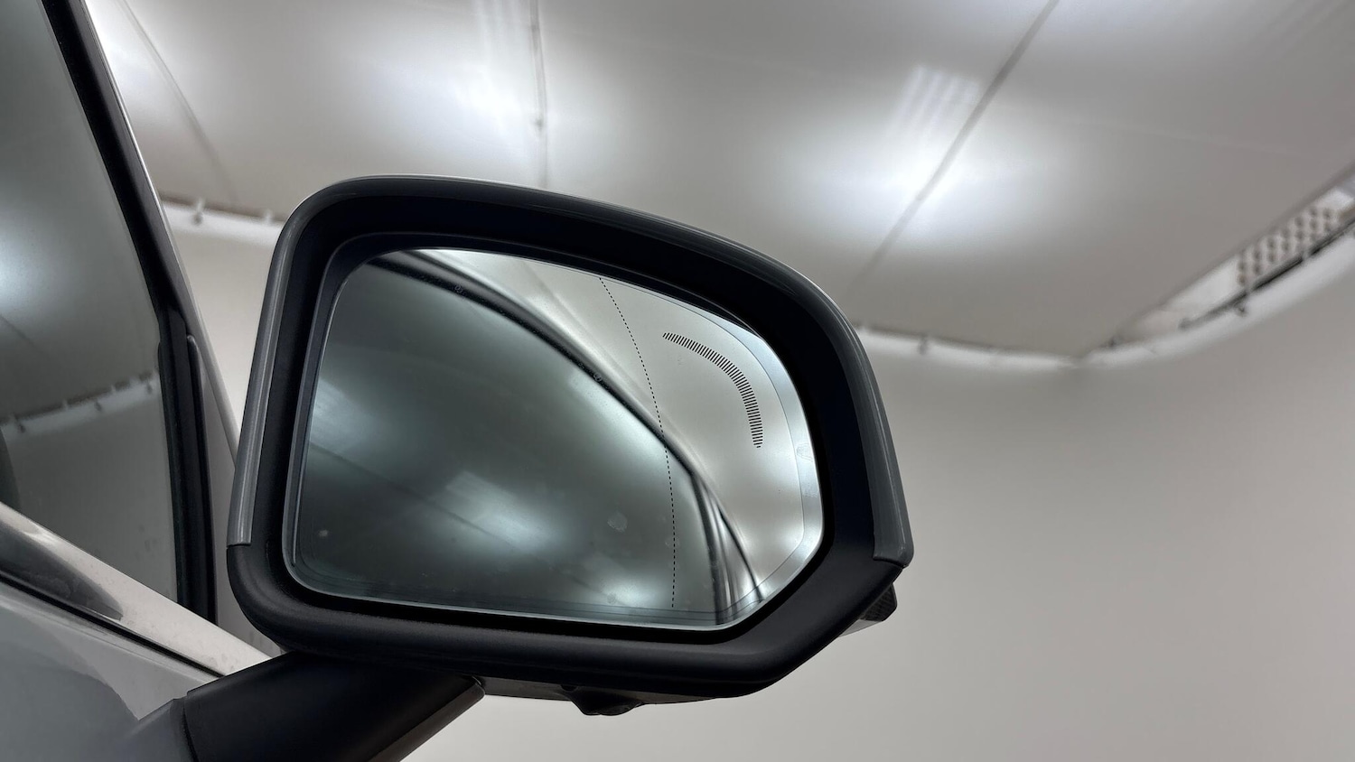 Used Volvo XC40 2025 for sale - 77723206: Photo 21