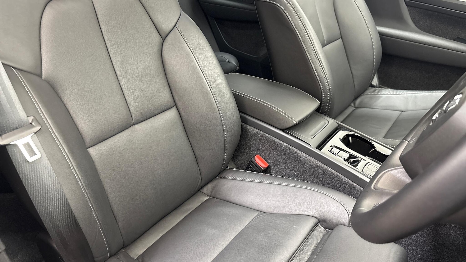 Used Volvo XC40 2025 for sale - 77723206: Photo 29