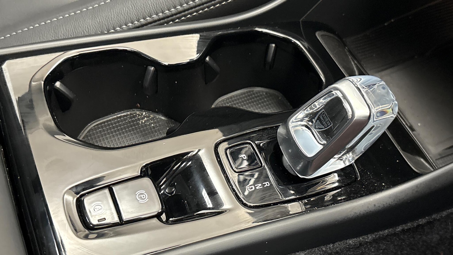 Used Volvo XC40 2025 for sale - 77723206: Photo 32