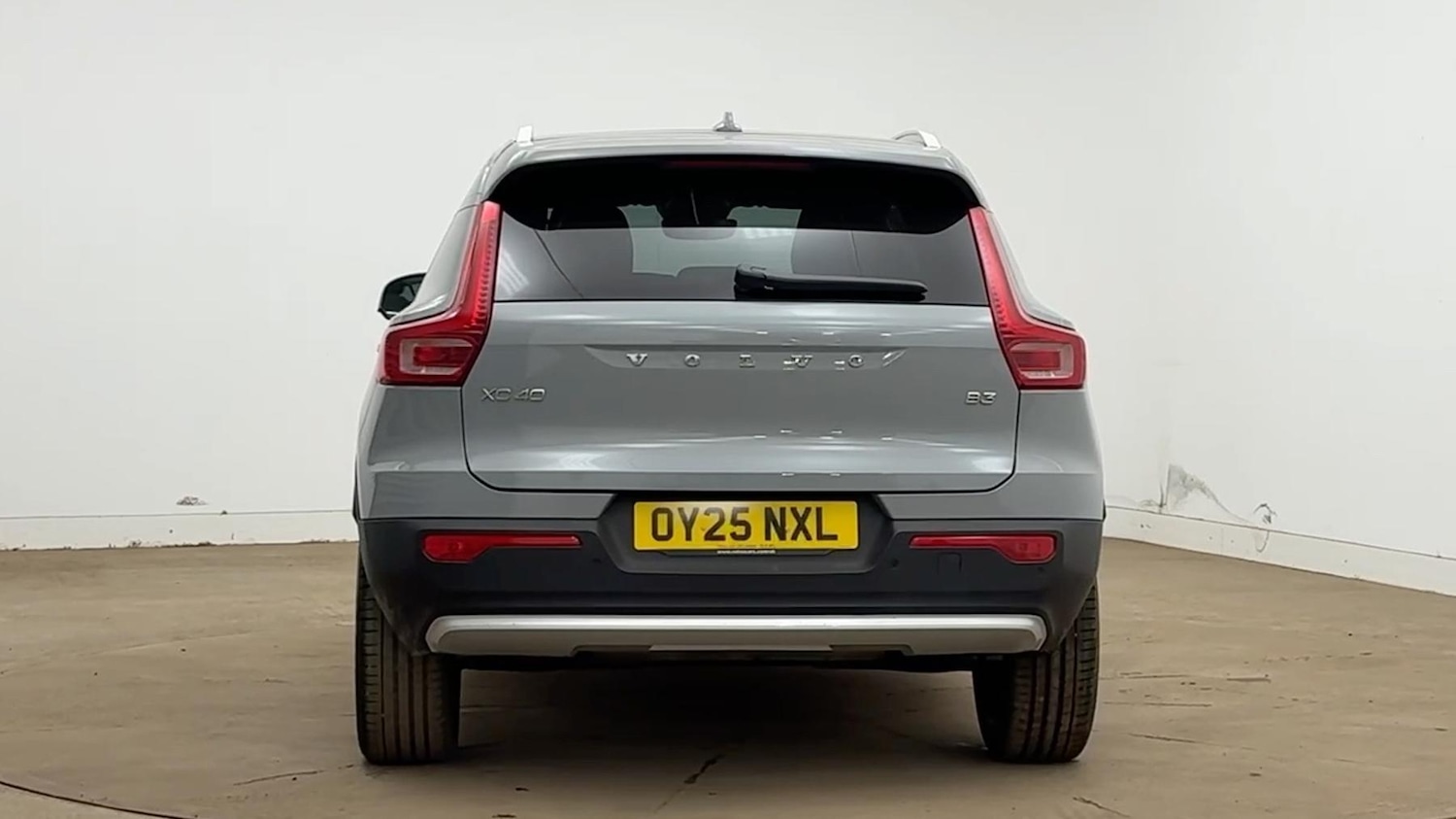 Used Volvo XC40 2025 for sale - 77723206: Photo 4