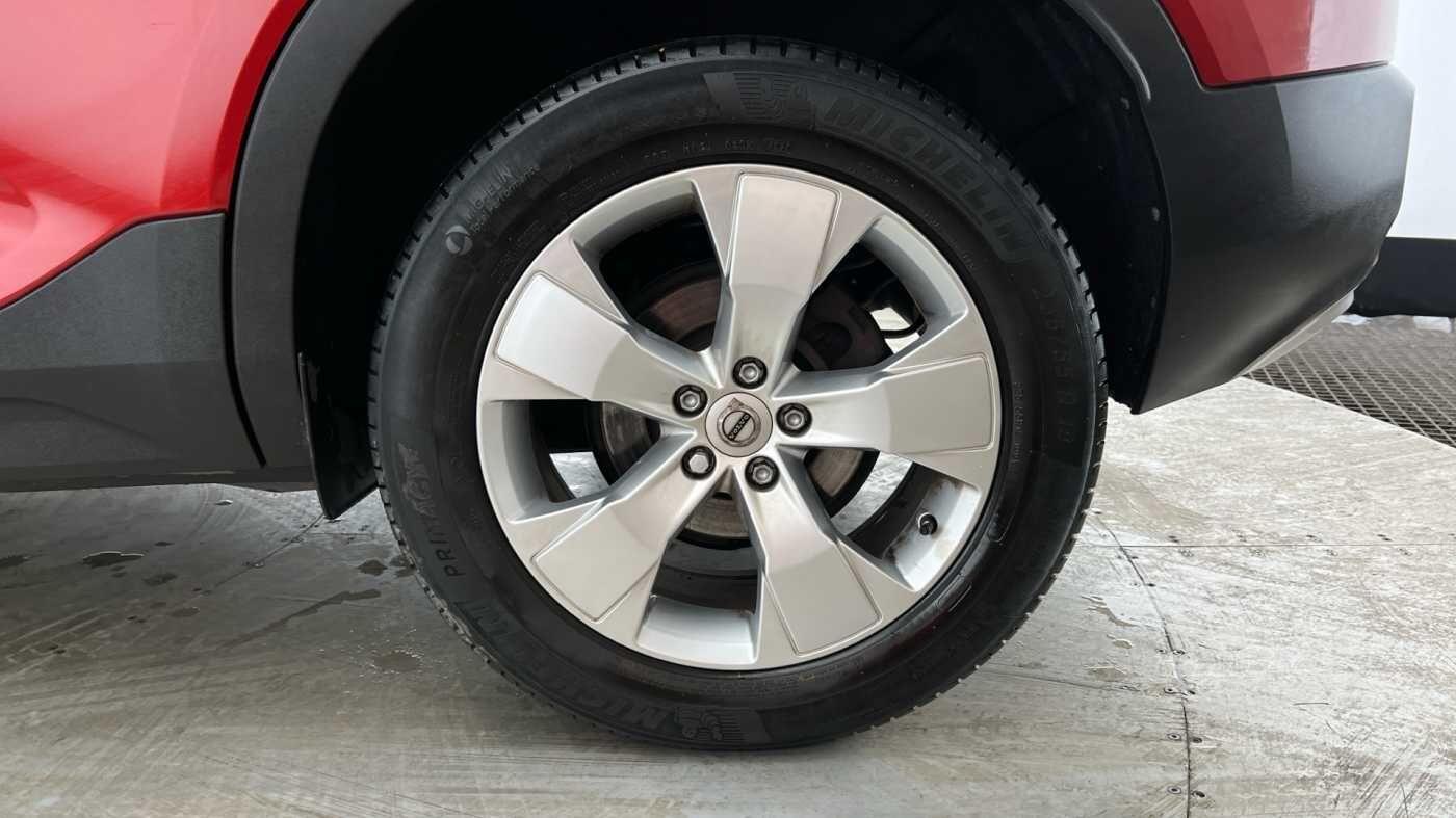 Used Volvo XC40 2021 for sale - 76432205: Photo 4