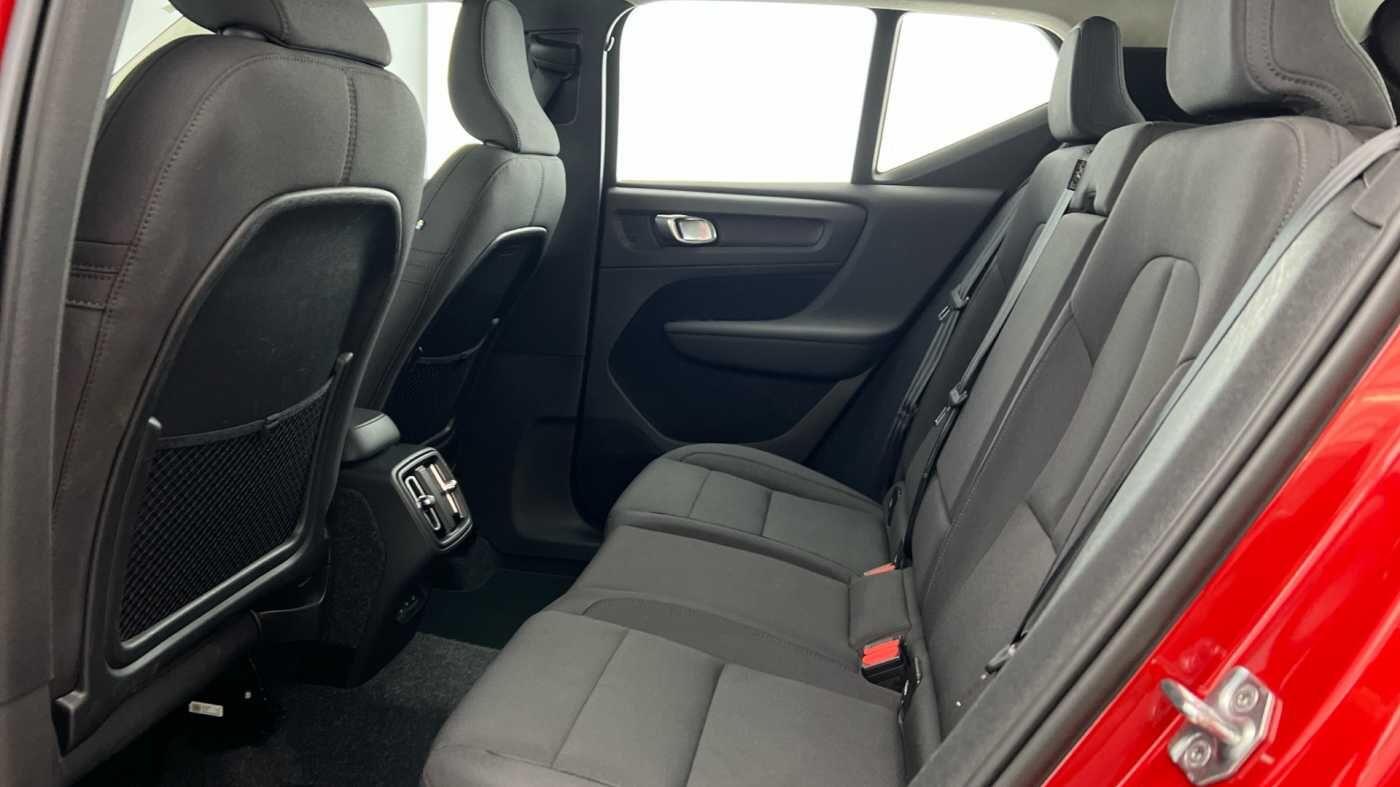 Used Volvo XC40 2021 for sale - 76432205: Photo 6